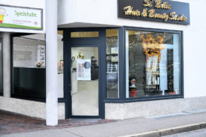 Si-Bella Hair & Beauty, Außenaufnahme